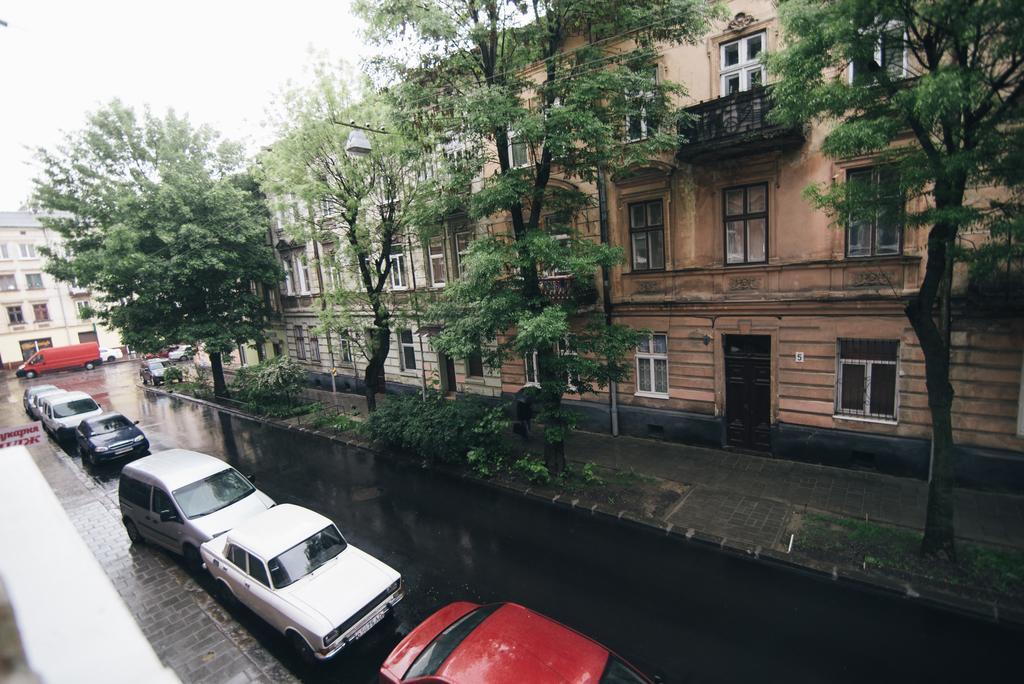 Apartment On Bernarda Meretyna Λβιβ Εξωτερικό φωτογραφία