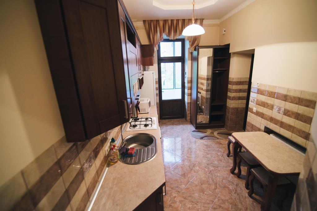 Apartment On Bernarda Meretyna Λβιβ Εξωτερικό φωτογραφία