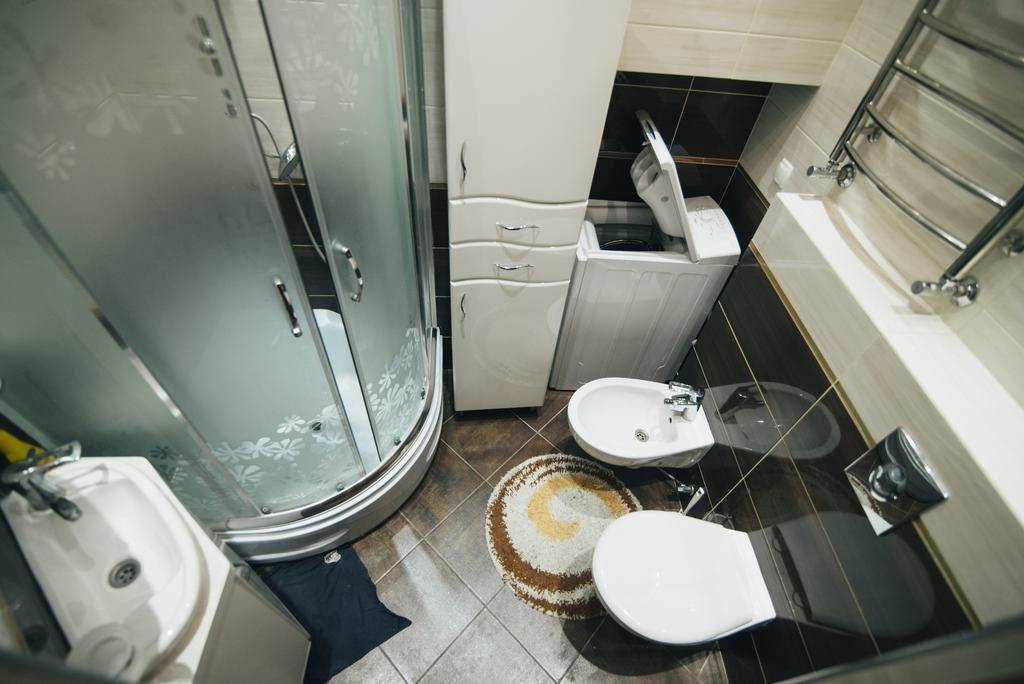 Apartment On Bernarda Meretyna Λβιβ Εξωτερικό φωτογραφία